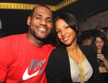 Who really is LeBron James' wife Savannah Brinson? Her Wiki: Height, Wedding, Net Worth, Parents