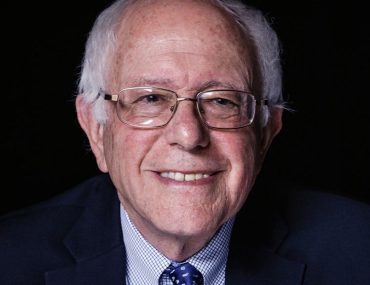 Who is senator Bernie Sanders? How old is he? His Wiki: Net Worth, House, Children, Education, Family