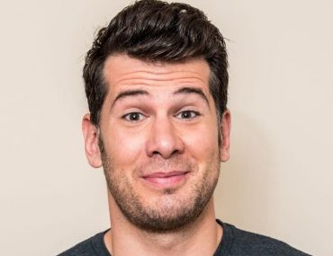 Who is Steven Crowder? His Wiki: Net Worth, Wife, College, Family, Bio