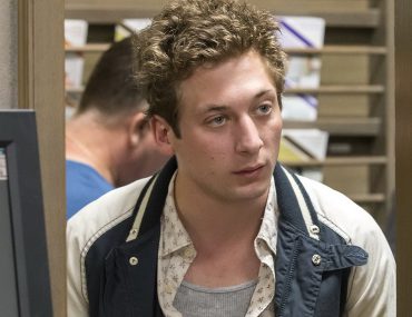 Who is Jeremy Allen White? His Wiki: Girlfriend Emma Greenwell, Net Worth, Height, Parents, Family, Salary