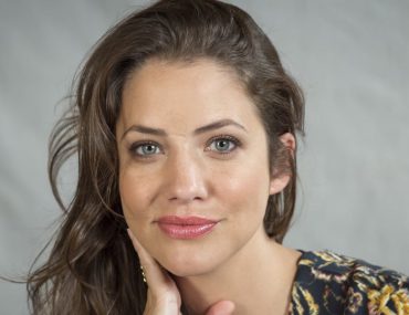 Who is actress Julie Gonzalo from 