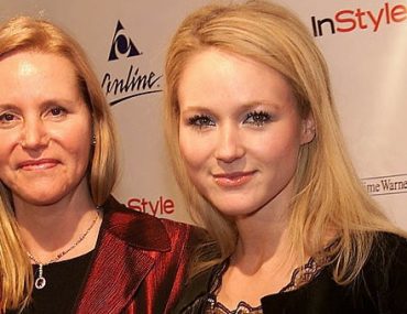 Who is Jewel's mother, singer Lenedra Carroll? Her Wiki: ex-Husband, Net Worth, Affair, Age, Height, Family, Education, Story