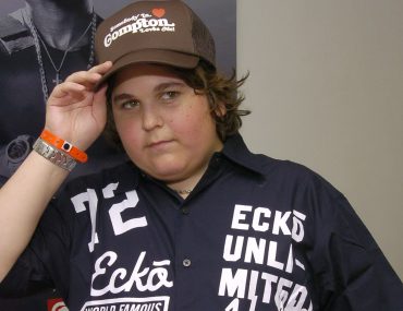 Who is actor Andy Milonakis? How old is he now? His Wiki: Net Worth Today, Stream, House, Family, Facts, Parents, Girlfriend