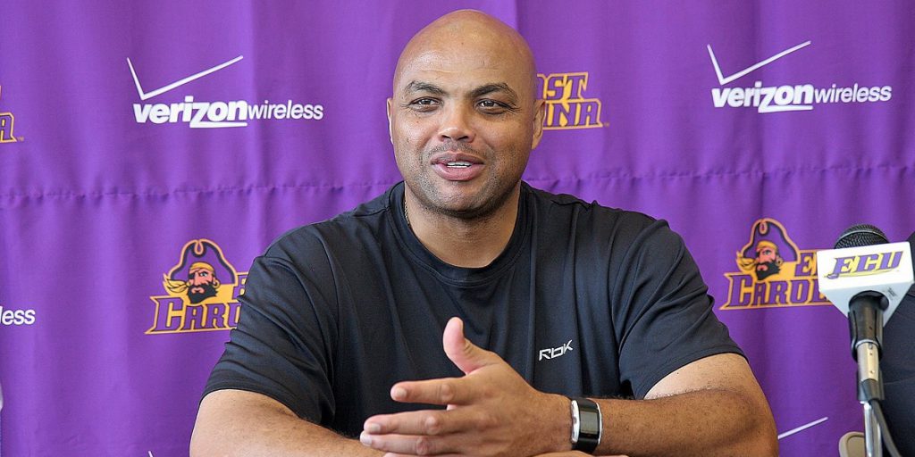 Who's NBA player Charles Barkley? Wiki: Wife Maureen Blumhardt, Net ...