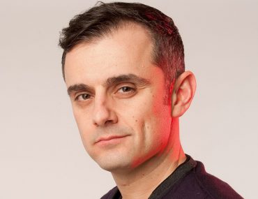 Who is Youtuber, businessman Gary Vaynerchuk? His Wiki: Net Worth, Wife Lizzie Vaynerchuk, Book, House, Height