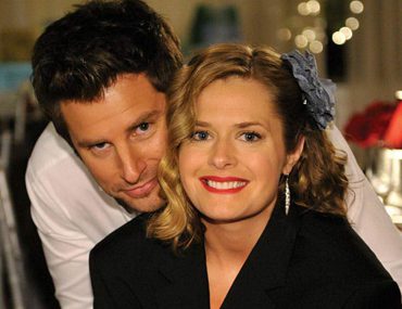 What happened between James Roday and Maggie Lawson? Why they did't married? Wiki: Brake Up, Net Worth, Facts, Affair