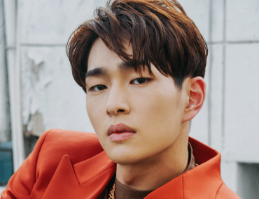 Who is singer Onew? His Wiki: Net Worth, Girlfriend, Affair, Career, Real Name, Dating, Facts, Family, Salary, Engaged, Marriage