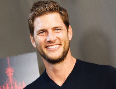 Who is actor Ryan McPartlin? His Bio: Wife Danielle Kirlin, Net Worth, Family, Passions, Marriage, Kids, Career, Measurements