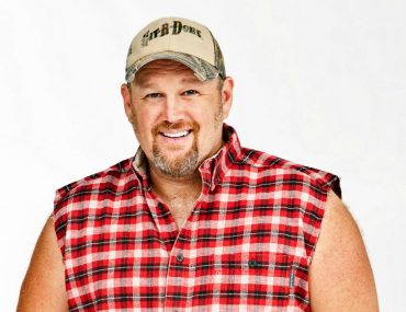 What happened to Larry The Cable Guy? His Wiki: Health Inspector, Comedian, Net Worth, House, Family, Kids