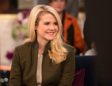 Who is Elizabeth Smart? Who kidnapped her? Her Bio: Kidnapping Story, Husband, Net Worth, Wedding, Family