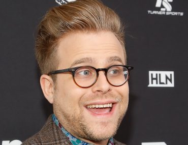 Who is comedian Adam Conover? His Bio: Age, Sister Emily Conover, Family, Height, Wealth