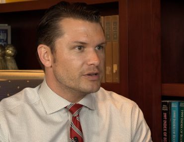 Who is Pete Hegseth from Fox News? Is he married? His Bio: Wedding Ring, New Baby, Tattoo, Net Worth, Salary