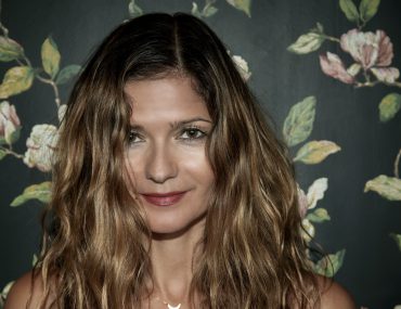 What happened to Jill Hennessy from “Law & Order”? Her Wiki, Twin, Net Worth, Actress Career, Family, Wedding
