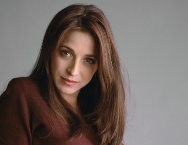 Who is actress Marin Hinkle from 