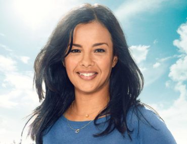 Who is biologist Liz Bonnin? Is she married? Her Wiki: Husband, Parents, Net Worth, Relationships, Family
