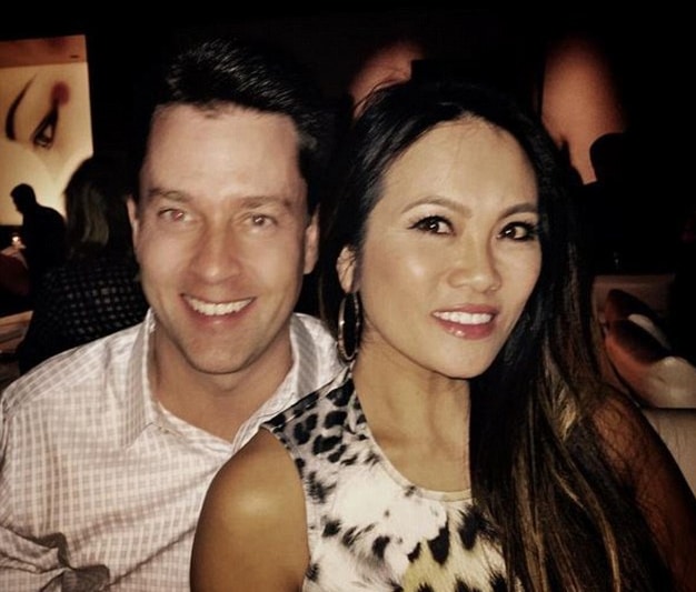 Who is Dr. Sandra Lee a.k.a Pimple Popper? Bio Husband, Net Worth