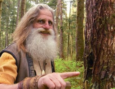 Is Mick Dodge still alive? How old is he? His Wiki: Net Worth, Age, Married, Height, Parents