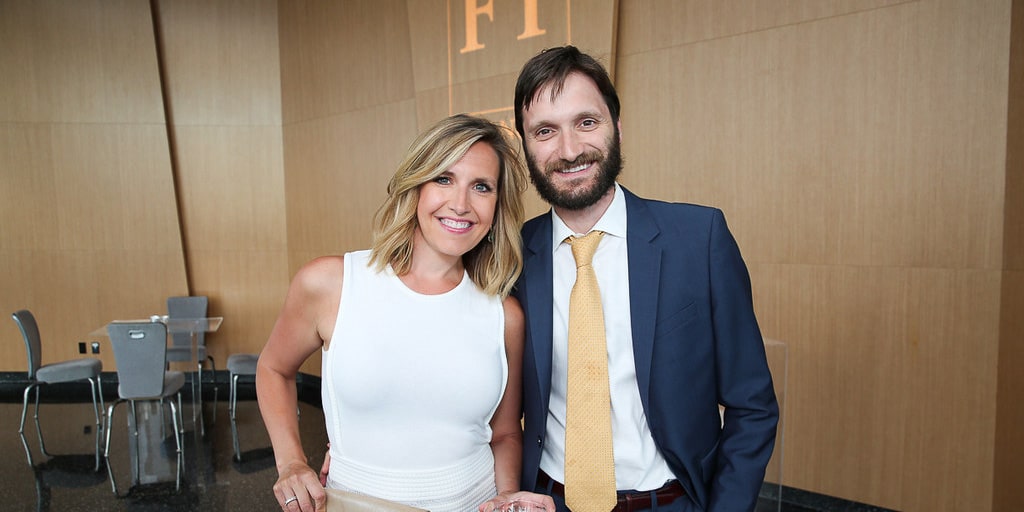  Poppy Harlow husband 