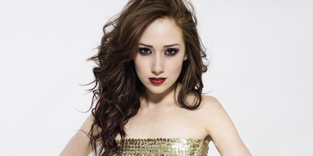 Hilly Hindi Wiki Bio, age, height, weight, sister Hannah, net worth