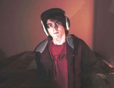 What happened to LeafyIsHere? Is he dead? Wiki, age, dating? 