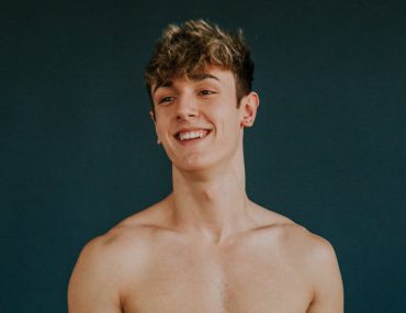 How old is Bryce Hall? Wiki Biography, age, dating, net worth. Is he gay?