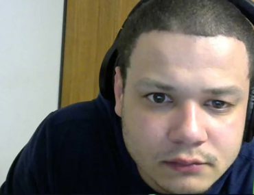 Who is Erobb221? Wiki Biography, age, real name, girlfriend