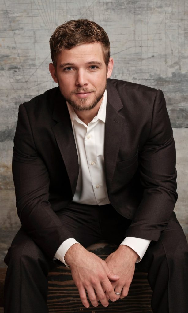 max thieriot weight and height