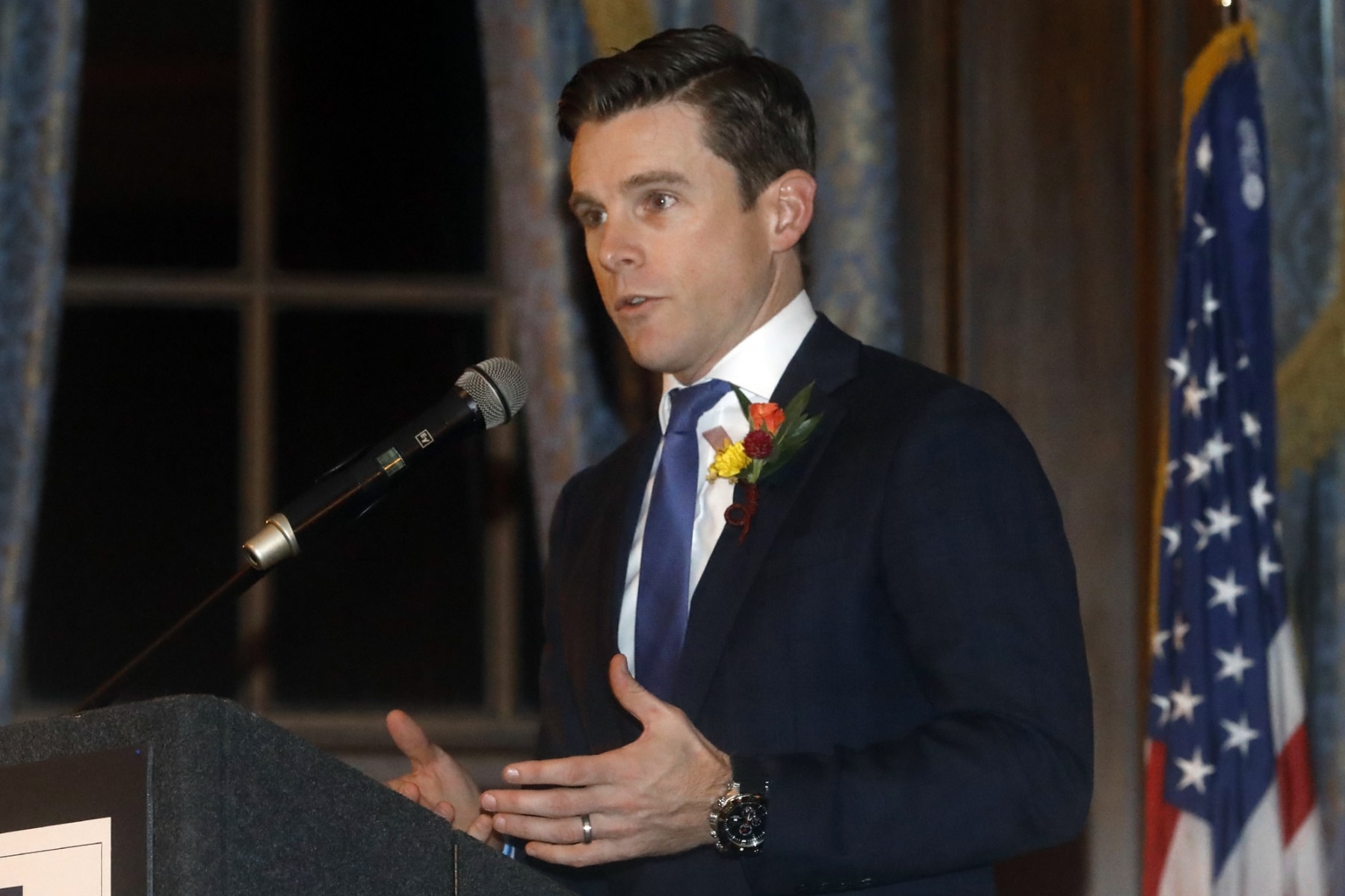 Phil Mattingly (CNN) Wiki Biography, education, wife and family, career,  social media, net worth - Biography Tribune