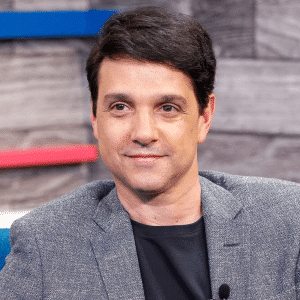 The Untold Truth About Ralph Macchio's Wife - Phyllis Fierro