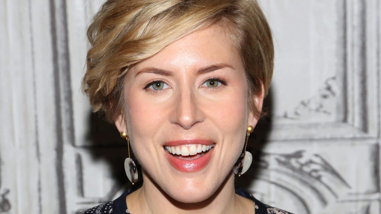 Latest Updates On Erin Napier’s Illness And Health - Biography Tribune