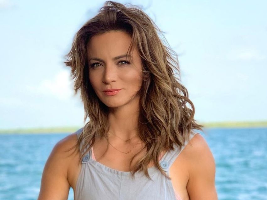 What is Silvia Navarro doing now? Her Age, Height, Boyfriend ...