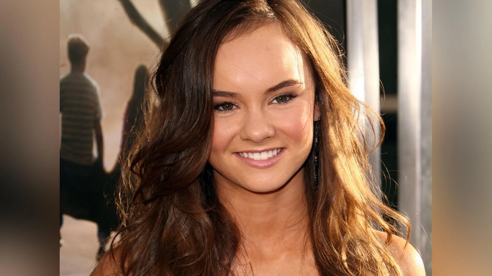 Madeline Carroll The Actress Who Began Modeling At Age Three 