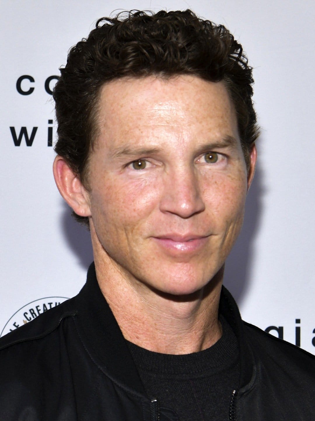 What movies has Shawn Hatosy been in? His Age, Wife, Net Worth