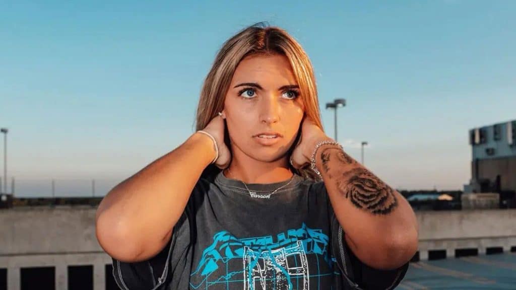 Cheston Roney What does Carson Roney do for a living? Her age, height, boyfriend ...