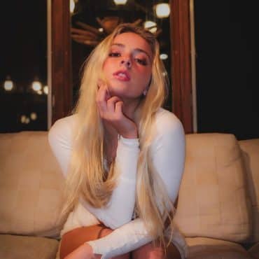 Natalie Reynolds: The TikTok Star Who Pranks Her Boyfriend Zack